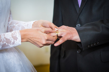 exchange of rings at wedding