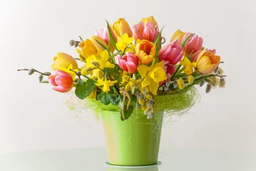 Crédence de cuisine en verre imprimé Narcisse Bouquet of Spring Flowers