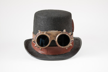 Steampunk hat and goggles