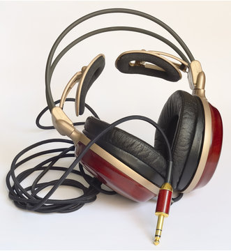 elegant wooden headphone with bearings soft leather, gold plug