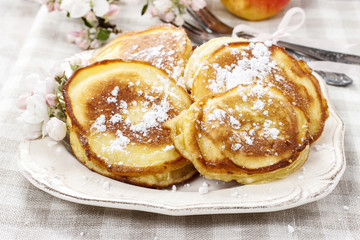 Apple fritters