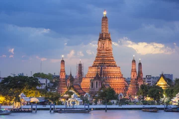 Poster Wat Arun Tempel, Bangkok, Thailand © happystock