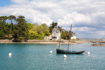 Ile Tristan et vieux greement à Douarnenez en Bretagne