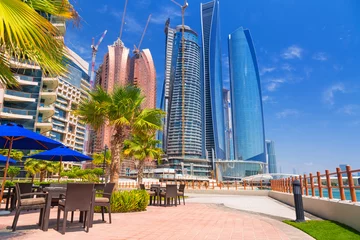Gordijnen Abu Dhabi, de hoofdstad van de Verenigde Arabische Emiraten © Patryk Kosmider