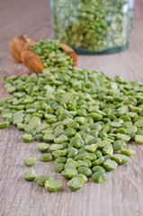 Dried green peas