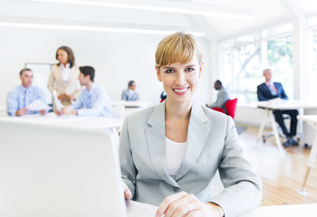 Obraz premium Businesswoman Working in the Office