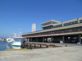 Fototapeta premium 小名浜の漁港