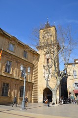 Fototapeta na wymiar place de l'Hôtel-de-Ville, Aix en Provence 