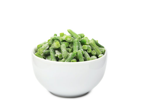Close up of green beans in bowl.