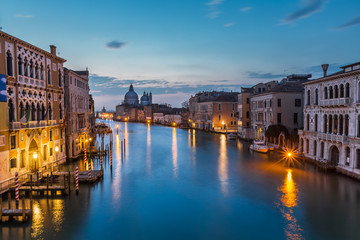 Obraz premium View on Grand Canal and Santa Maria della Salute Church from Acc