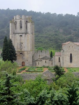 Abbaye Sainte Marie d'Orbieu