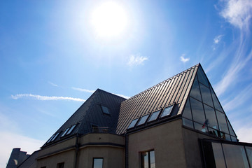 Building against the sky and the sun in Cologne