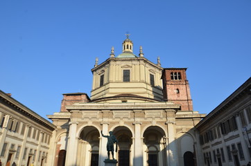 Fototapeta na wymiar Eglise de San Lorenzo Maggiore, Mediolan