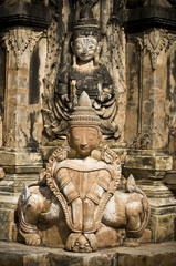 Fototapeta na wymiar szczegół świątyni, Myanmar