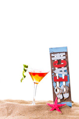 Molecular mixology - cocktail in the beach box