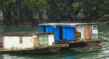 Fototapeta na wymiar Floating Village