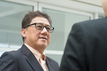 Naklejka premium Senior male businessman
