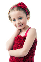 petite fille en rouge