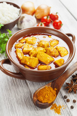Chicken in spicy sauce