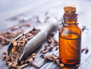 cloves and oil