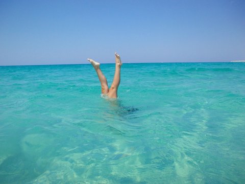 gambe fuor d acqua
