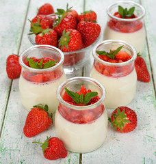 Dessert with strawberries