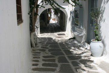 Back Street Alley Naoussa Paros Cyclades Grece 04