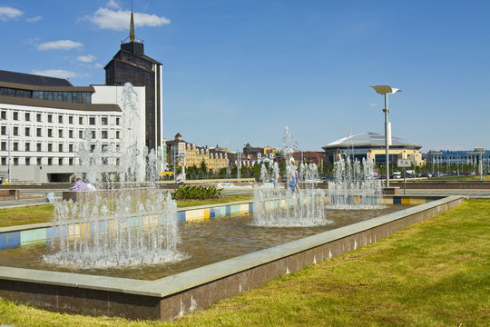 Kazan, fountains on Kamal square
