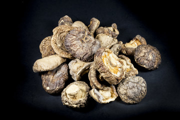 Dried mushrooms