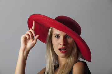 Frau mit Hut