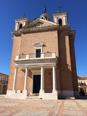 Building in Aranjuez, Spain