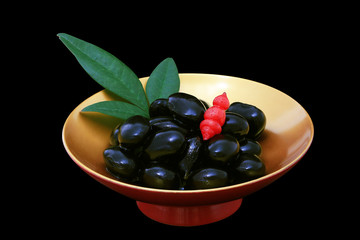 Black soybeans / kuromame with red chinese artichoke