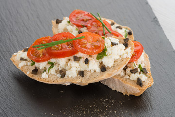 Bread with cottage