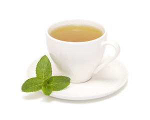 tea cup mint leaves