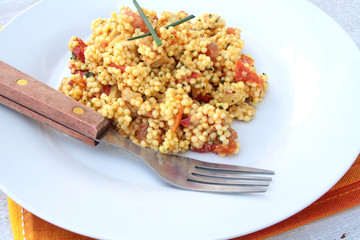 salade de pâtes et poulet