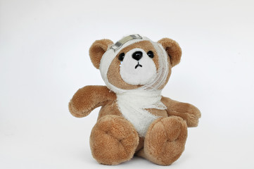 Teddybär mit Verband
