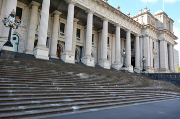 Parliament House - Melbourne © Rafael Ben-Ari