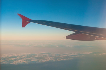 Fototapeta premium Sky and plane wing