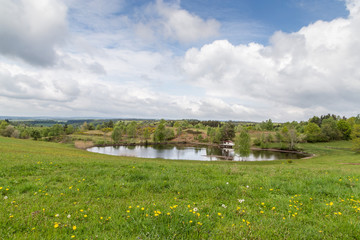 Fototapeta na wymiar étang de Haute-Saône