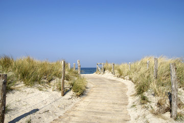 Weg an den Ostseestrand im Ostseebad Heiligenhafen
