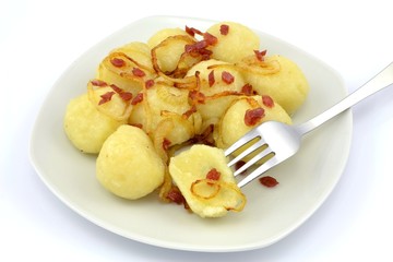 potato dumplings with onion and sausage