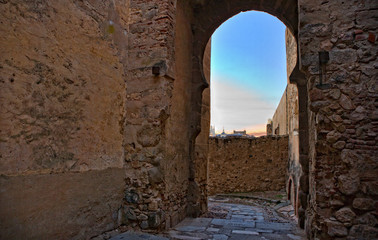 Shoehorse arch of Badajoz