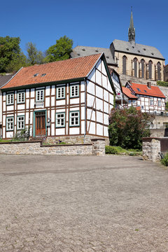 Blick von der Altstadt auf Kloster und Gymnasium Warburg