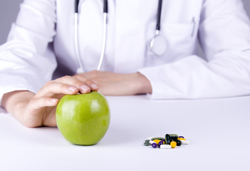 Apple_Pills