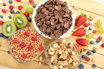 Healthy whole grain muesli and bran breakfast with fruits
