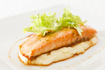 salmon steak with mashed potatoes