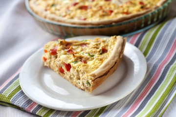 Chicken tart with paprika and goat cheese