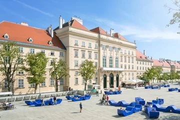 Tafelkleed Museumsquartier Vienna, Austria © mRGB
