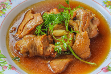 Chicken stewed in the sweet gravy (Kai Pa Lo) / Kai Pa Lo