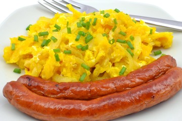 scrambled eggs with onions and sausage
